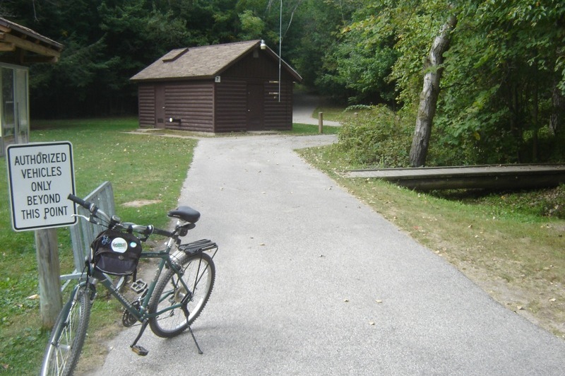 Fremont Town and Country Path